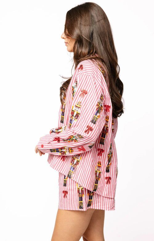 RED STRIPED SCATTERED NUTCRACKER & BOW BUTTON UP TOP