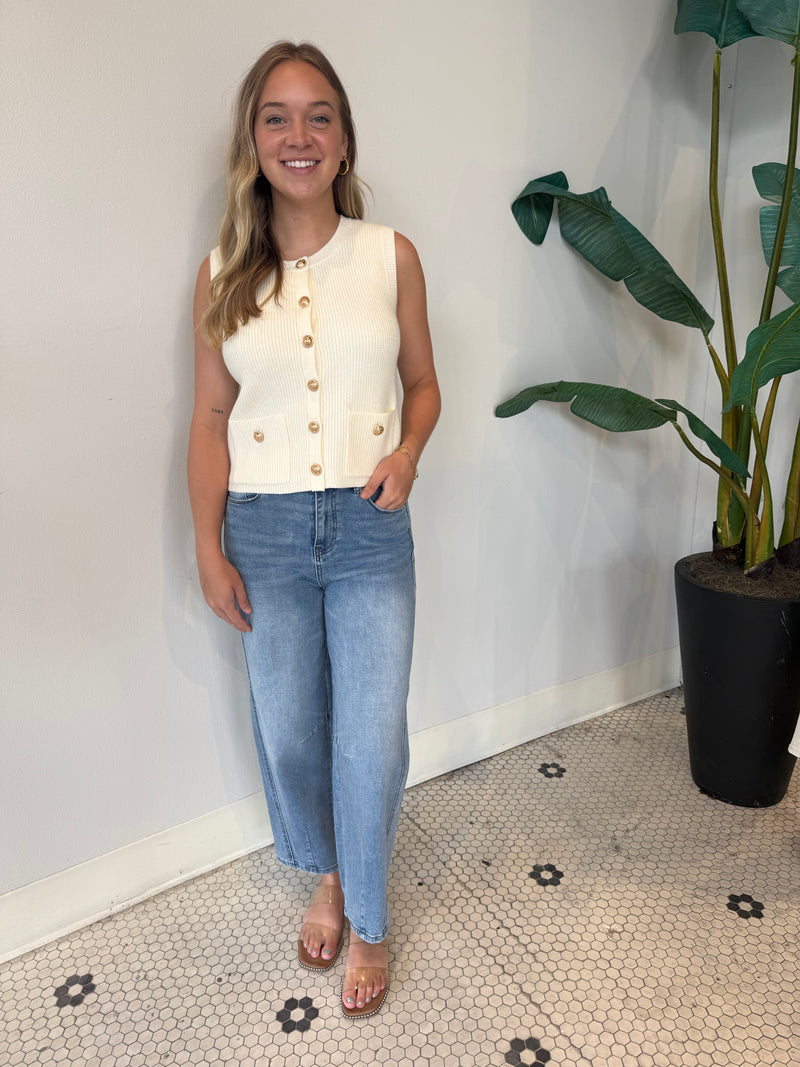 ALIYA SWEATER VEST CREAM