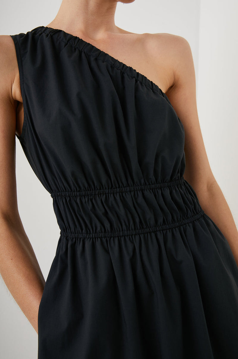 SELANI DRESS BLACK