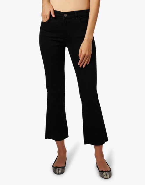 CUT OFF BLACK JEANS