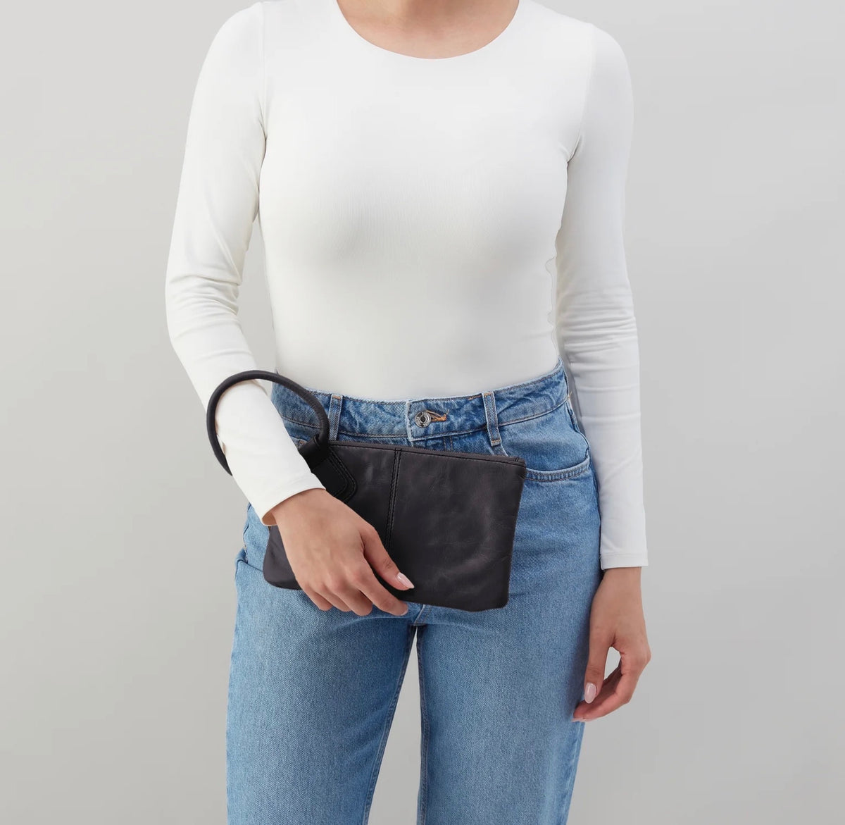 SABLE WRISTLET BLACK