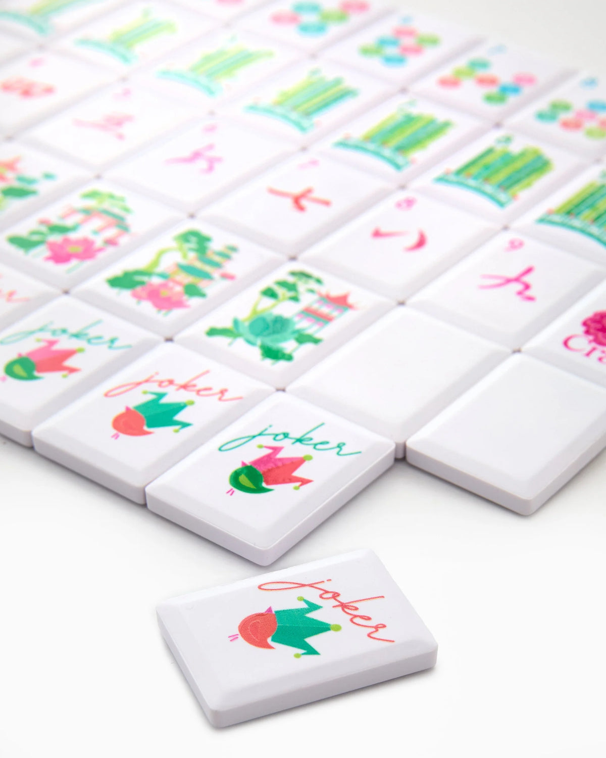 SUNBURST DEBUTANTE TILE SET