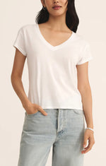 LIVELY RELAXED V-NECK TEE WHITE