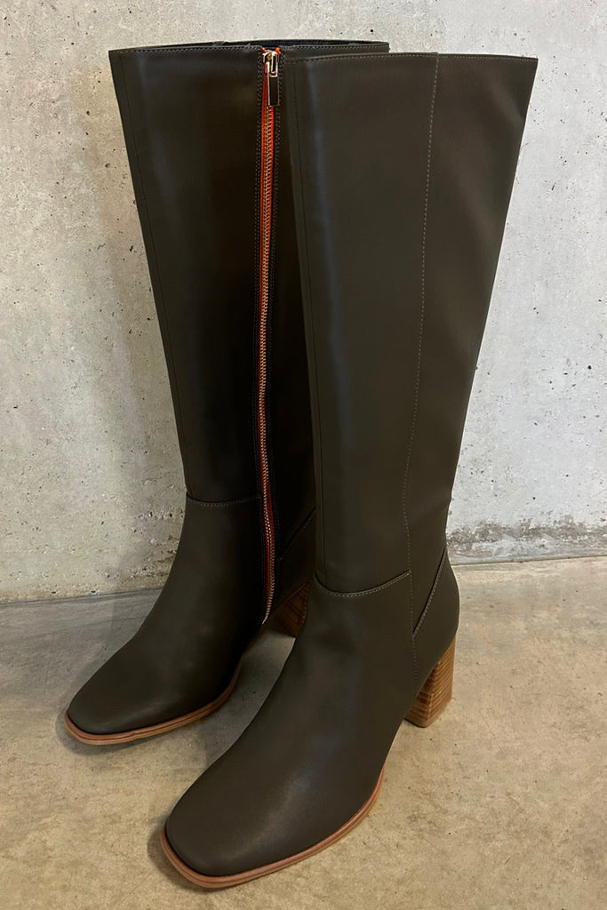 KHAKI LONG BOOT