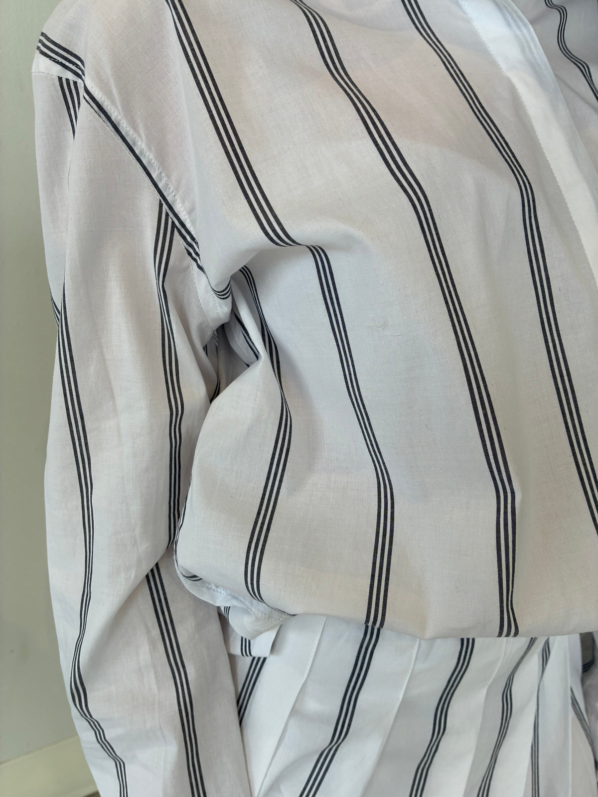 WEDGE PLEATED SKORT WHITE