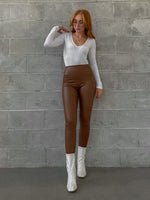 DELILAH LEATHER LEGGINGS COGNAC