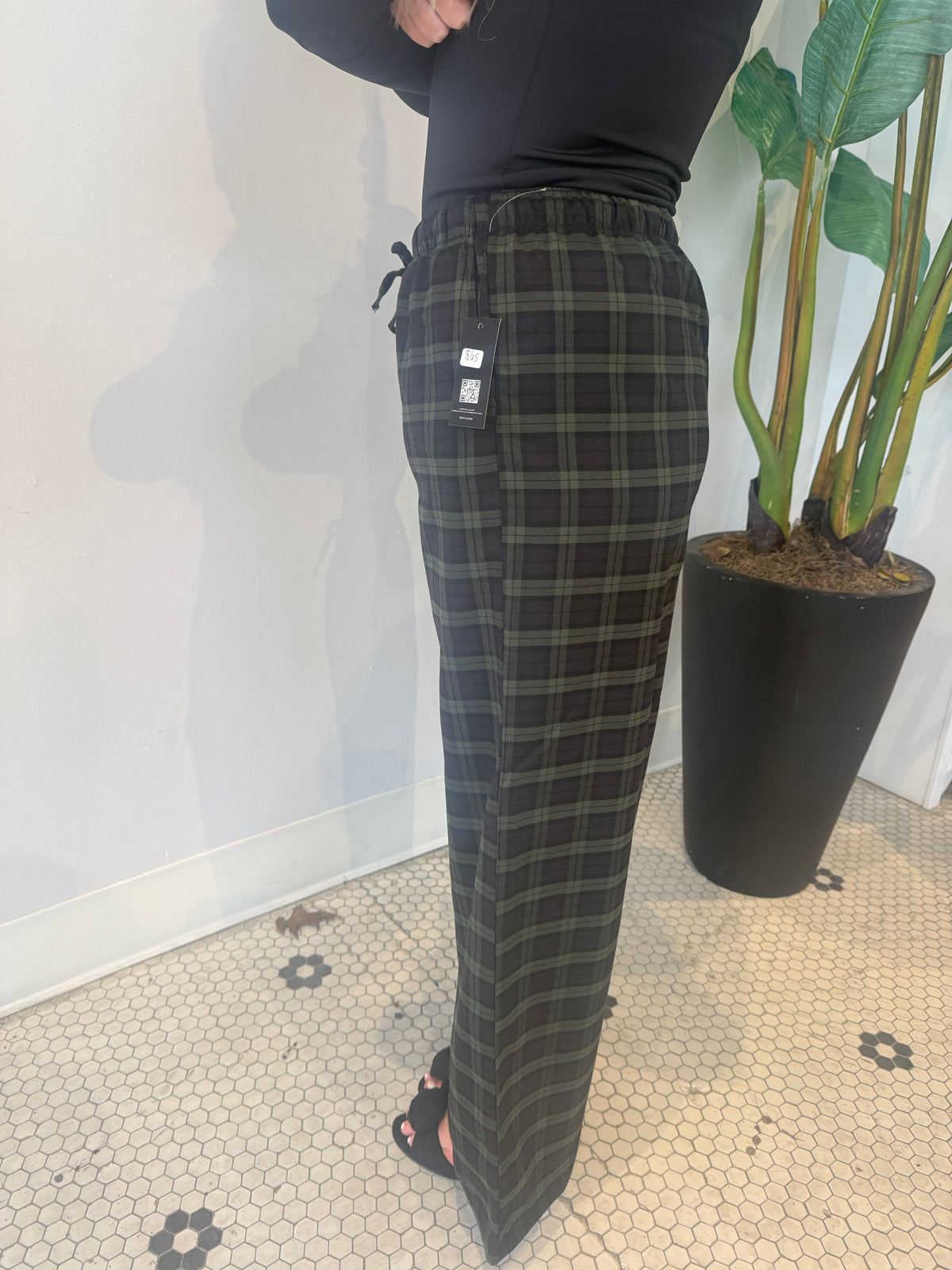 MERRY PLAID DRAWSTRING PANTS