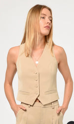 LIV VEST