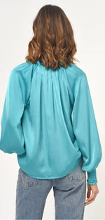 LARISSA CUFF BLOUSE