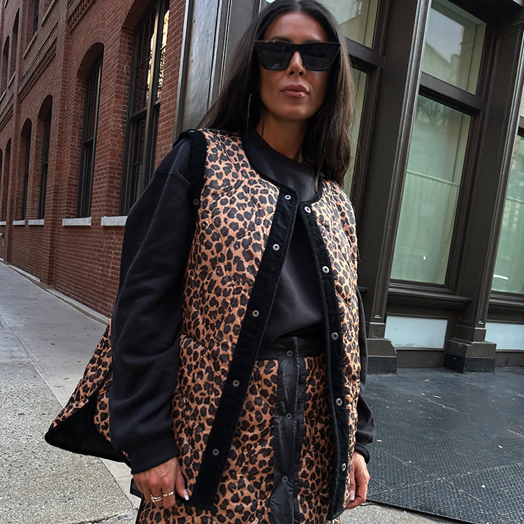 BLACK AND LEOPARD MULTI-WEAR JACKET