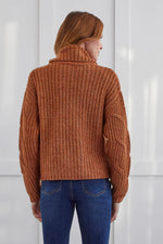 T-NECK SWEATER W/ CABLE DTL MOCHA