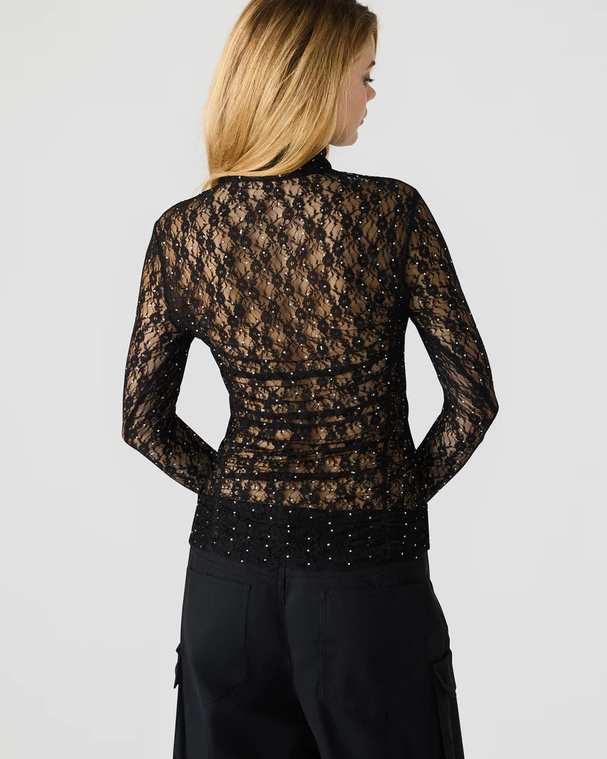 BAYLEE TOP IN BLACK