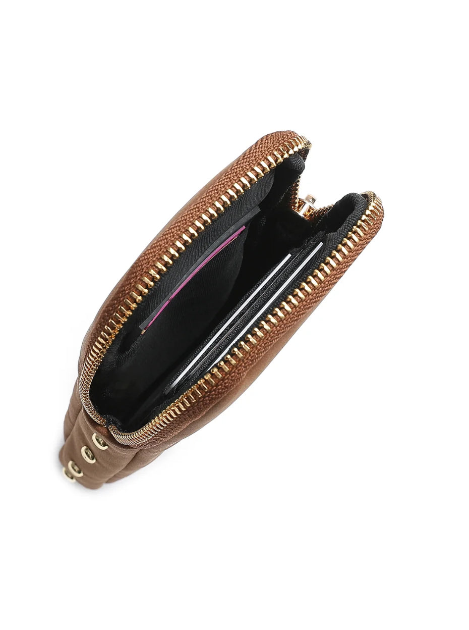 EV GLASSES CASE IN SADDLE