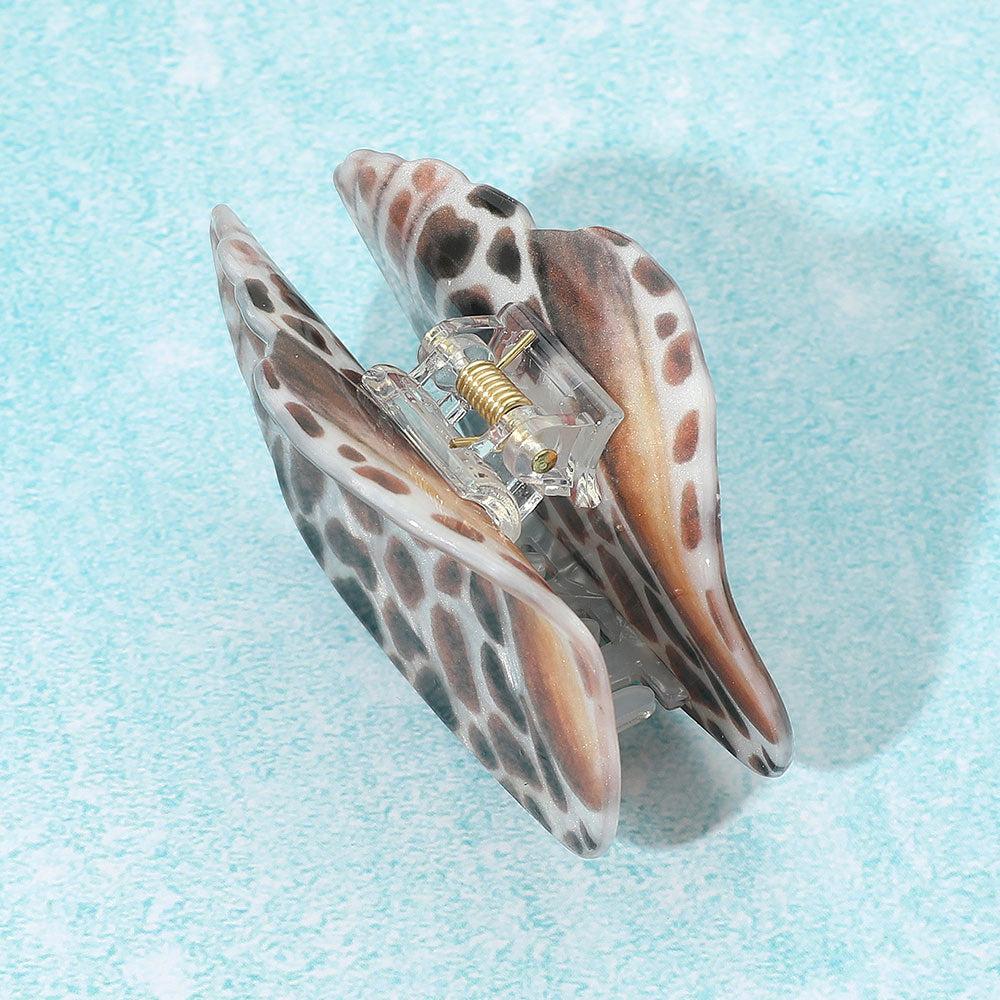 SEASHELL BROWN HAIR CLAW