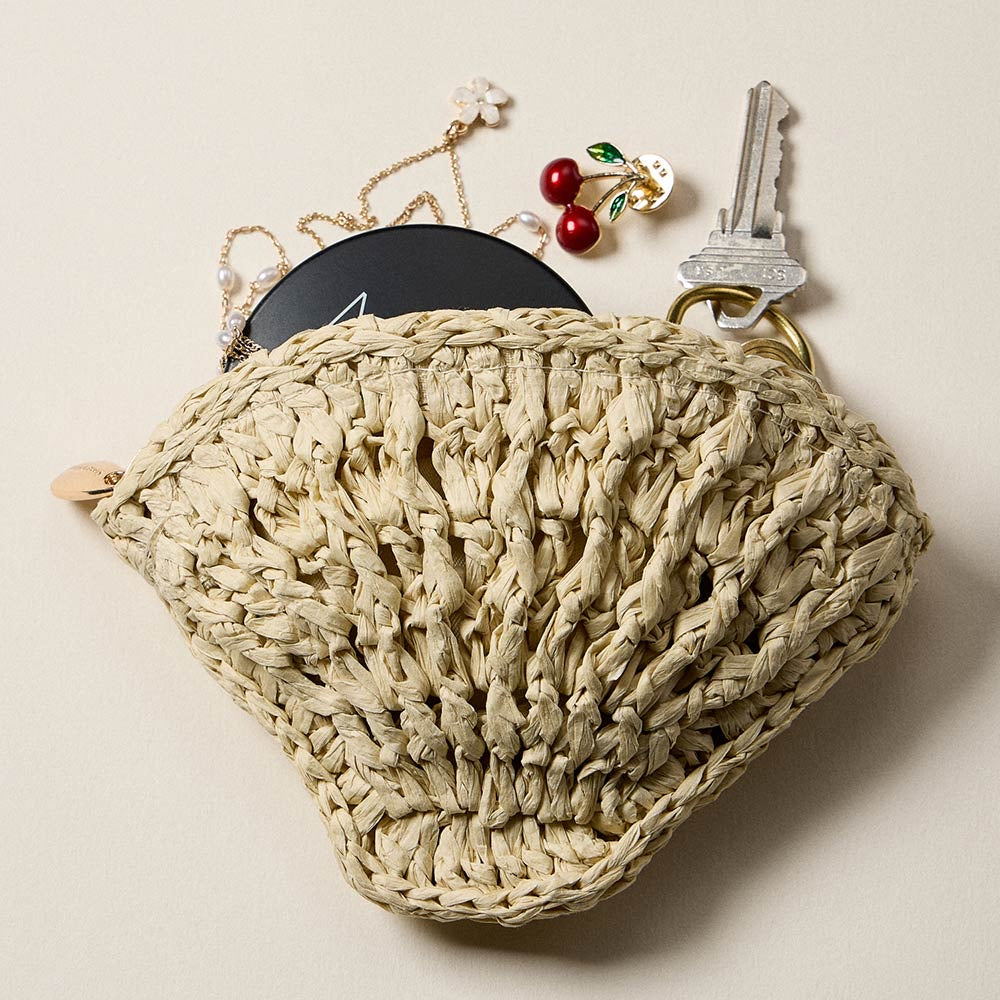 WICKER SHELL POUCH
