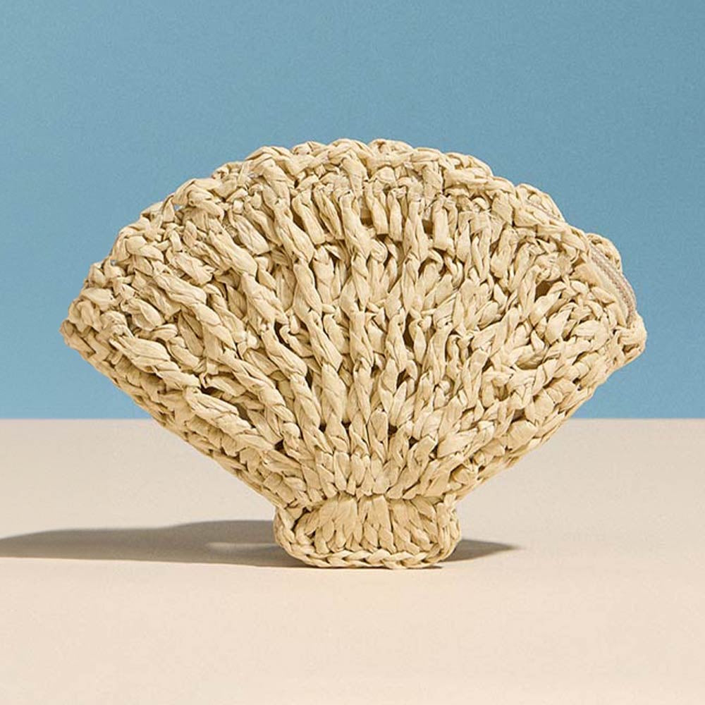 WICKER SHELL POUCH