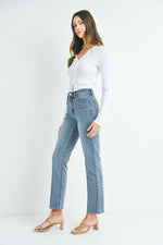 CLEAN STRETCH STRAIGHT MEDIUM DENIM
