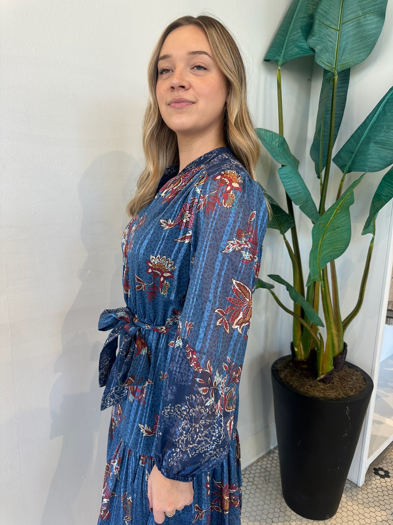 BLUE LONG SLEEVE FLORAL MIDI DRESS