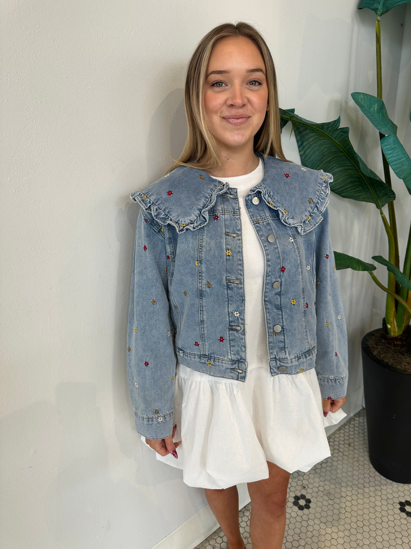 EMBROIDERED PETER PAN COLLAR DENIM JACKET