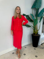 BIAS MIDI SKIRT RED