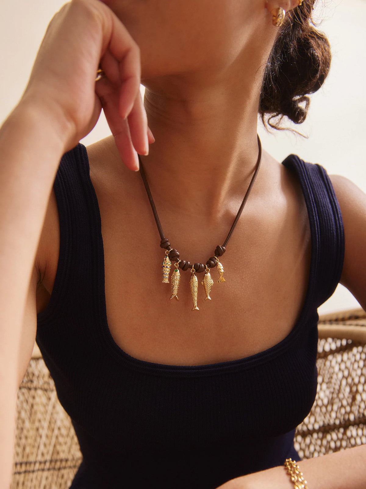 HIGH TIDE FISH COLLAR NECKLACE
